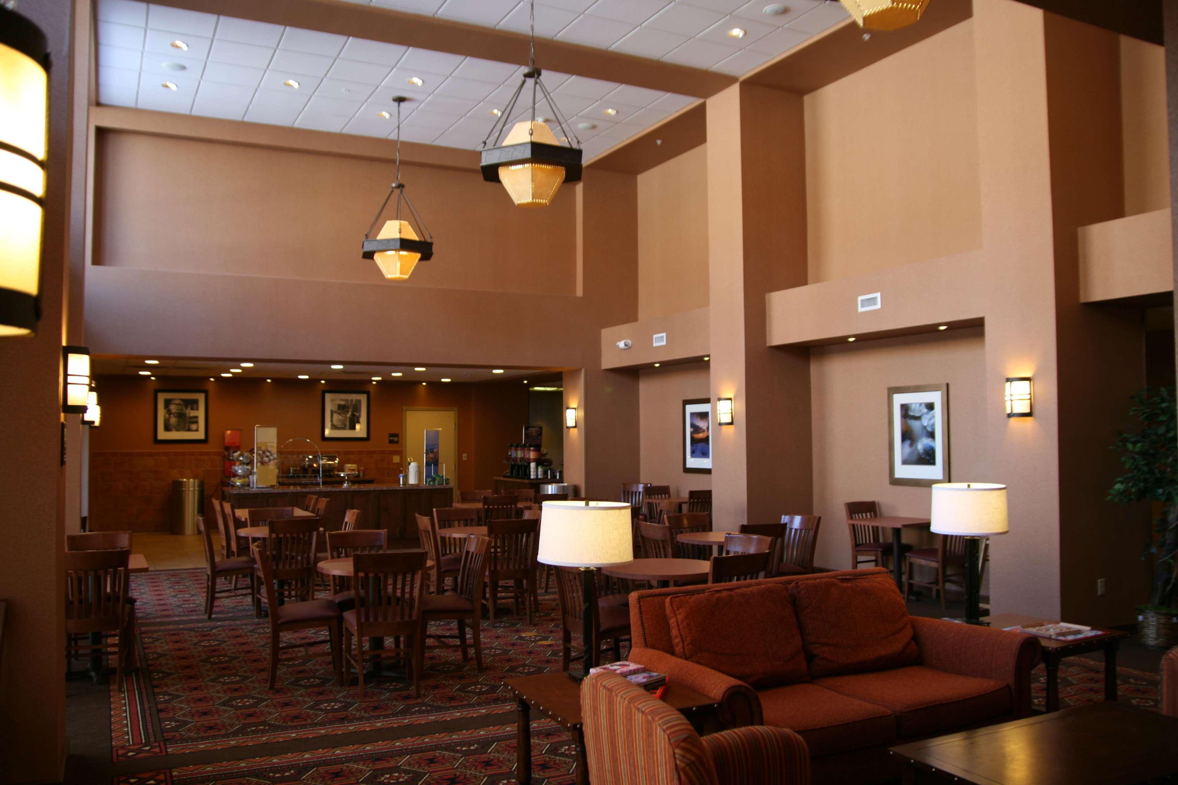 Hampton Inn & Suites Грин-Ривер Интерьер фото