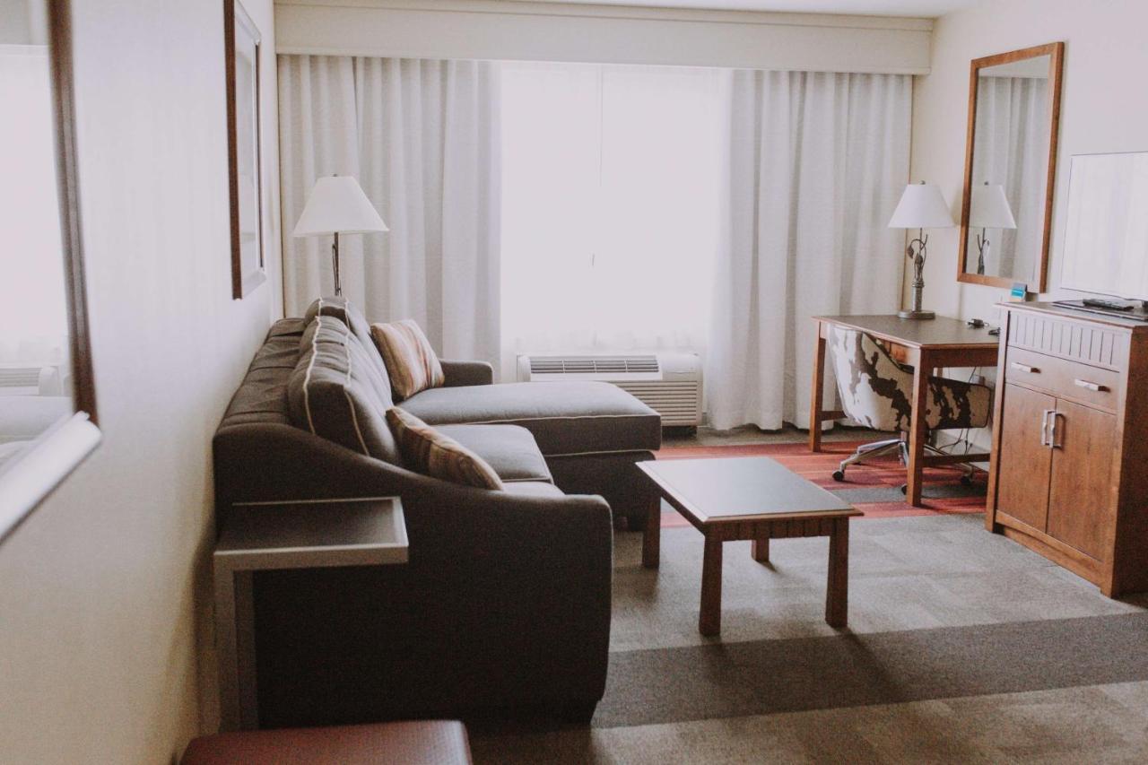 Hampton Inn & Suites Грин-Ривер Экстерьер фото